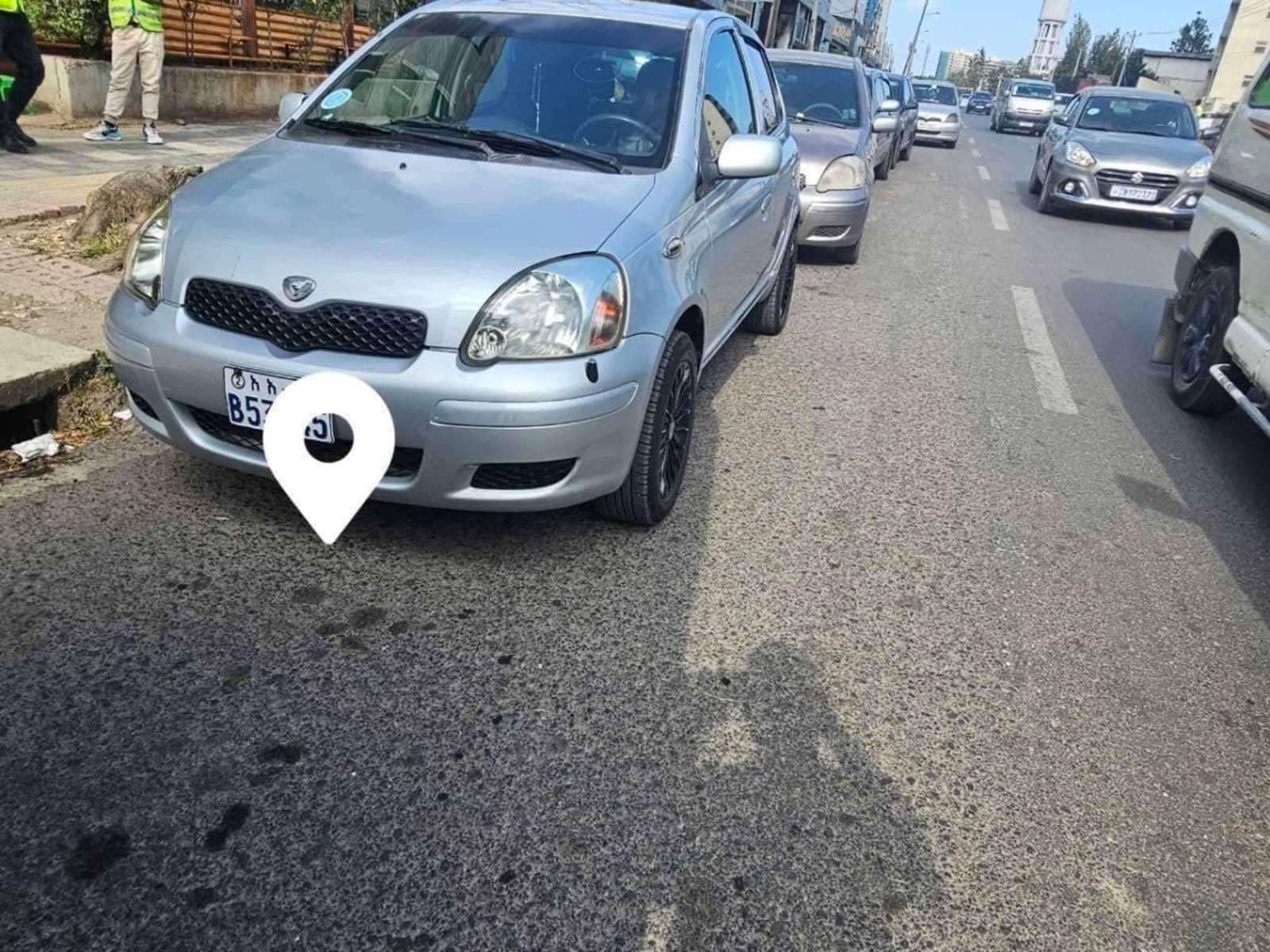2004 Toyota Vitz