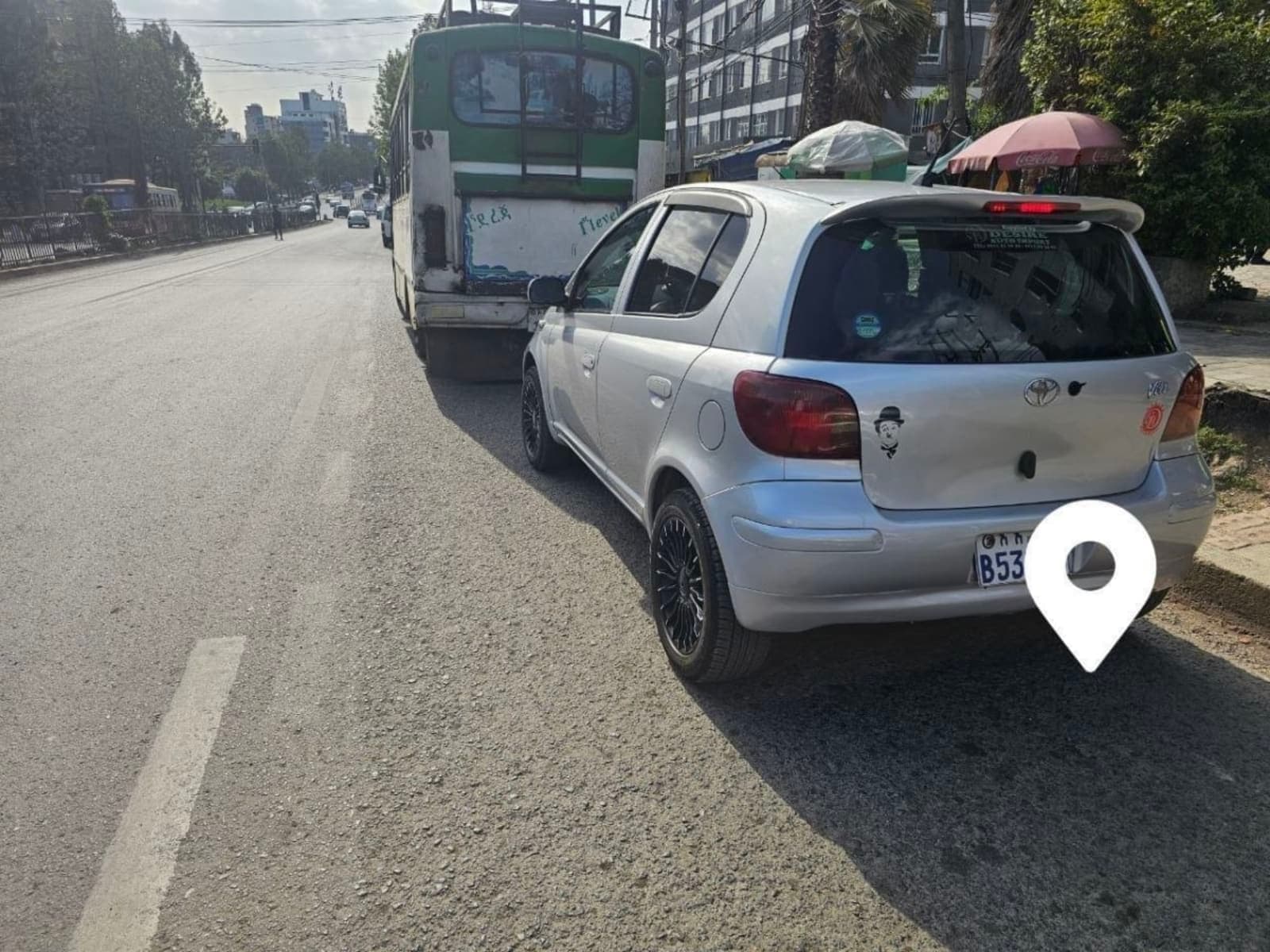 2004 Toyota Vitz — photo 5