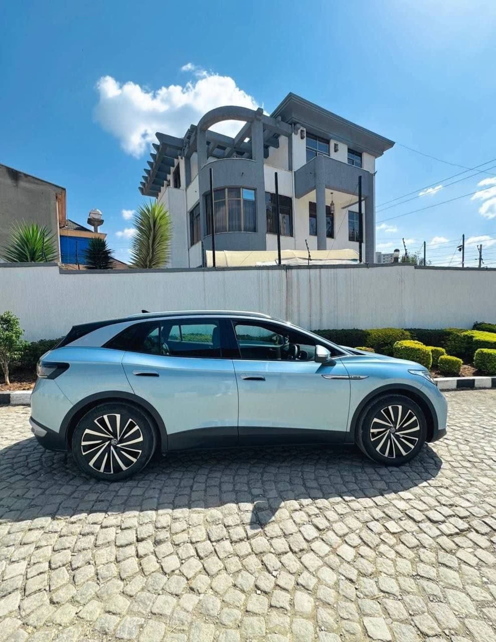 2022 Volkswagen ID.4 Crozz pure plus — photo 6