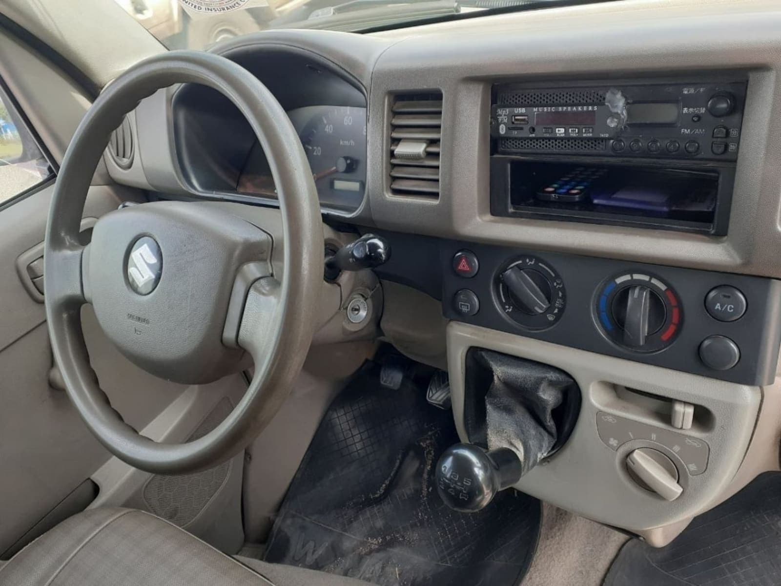 2012 Suzuki Every — photo 2
