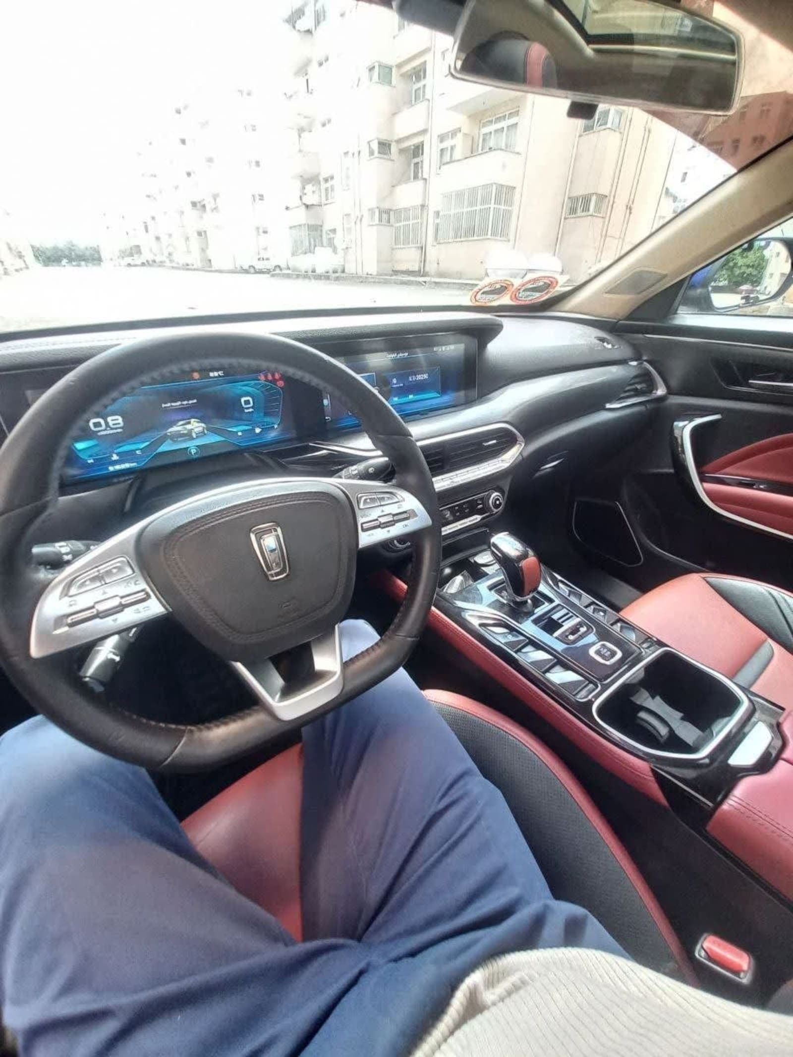 2022 FAW Bestune T77 — photo 2