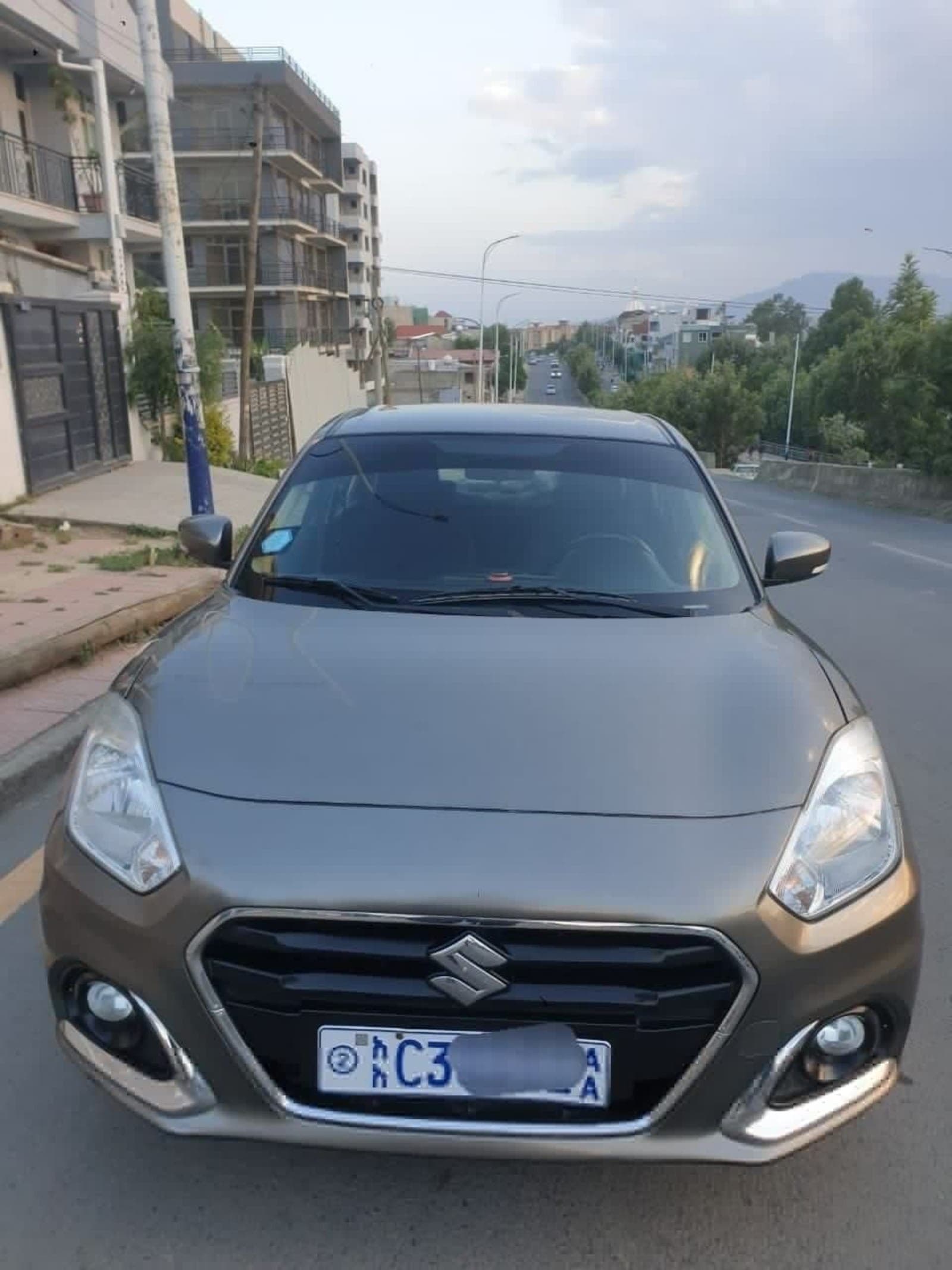 2022 Suzuki Dezire — photo 1