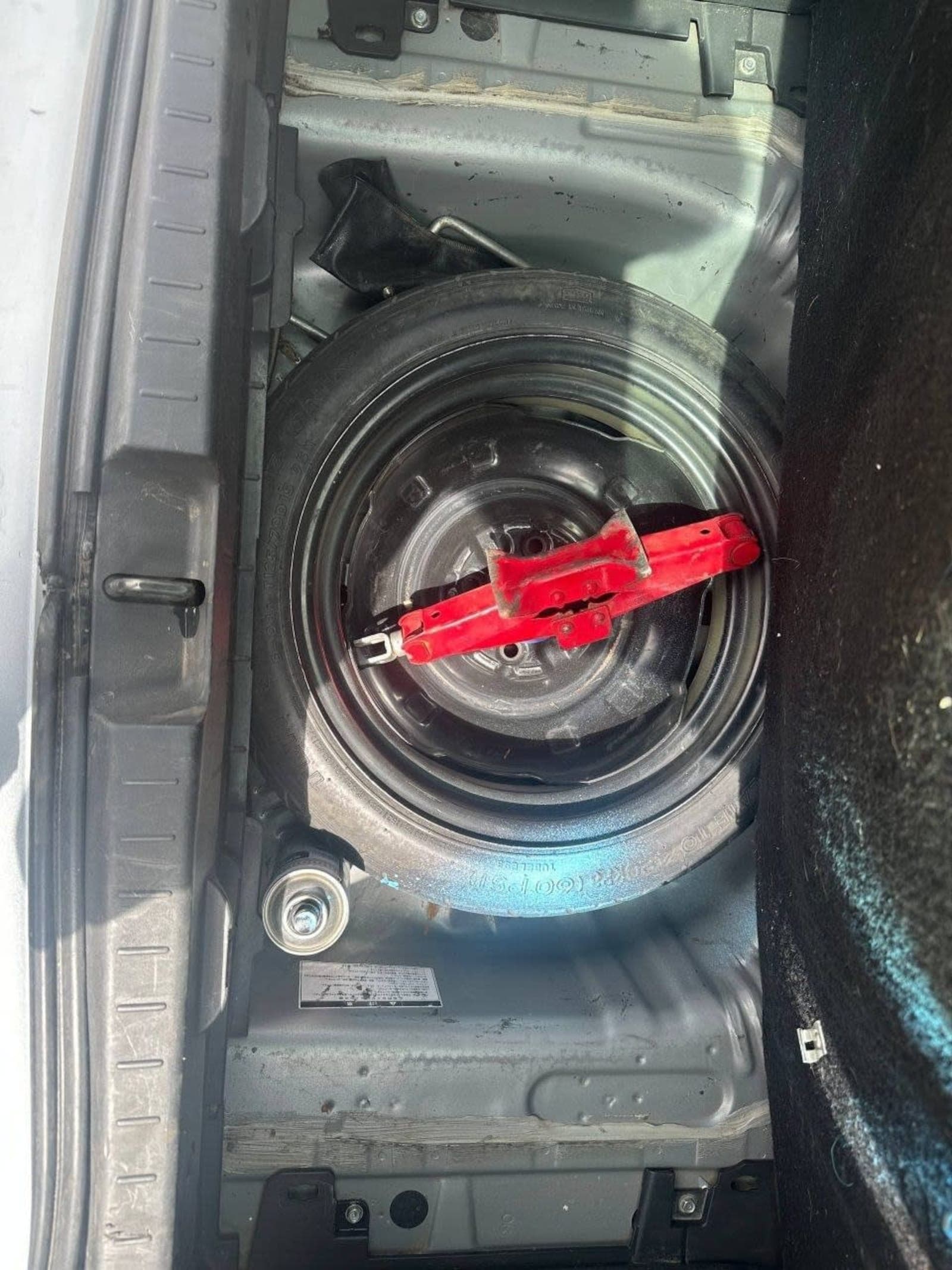 2010 Toyota Yaris — photo 5