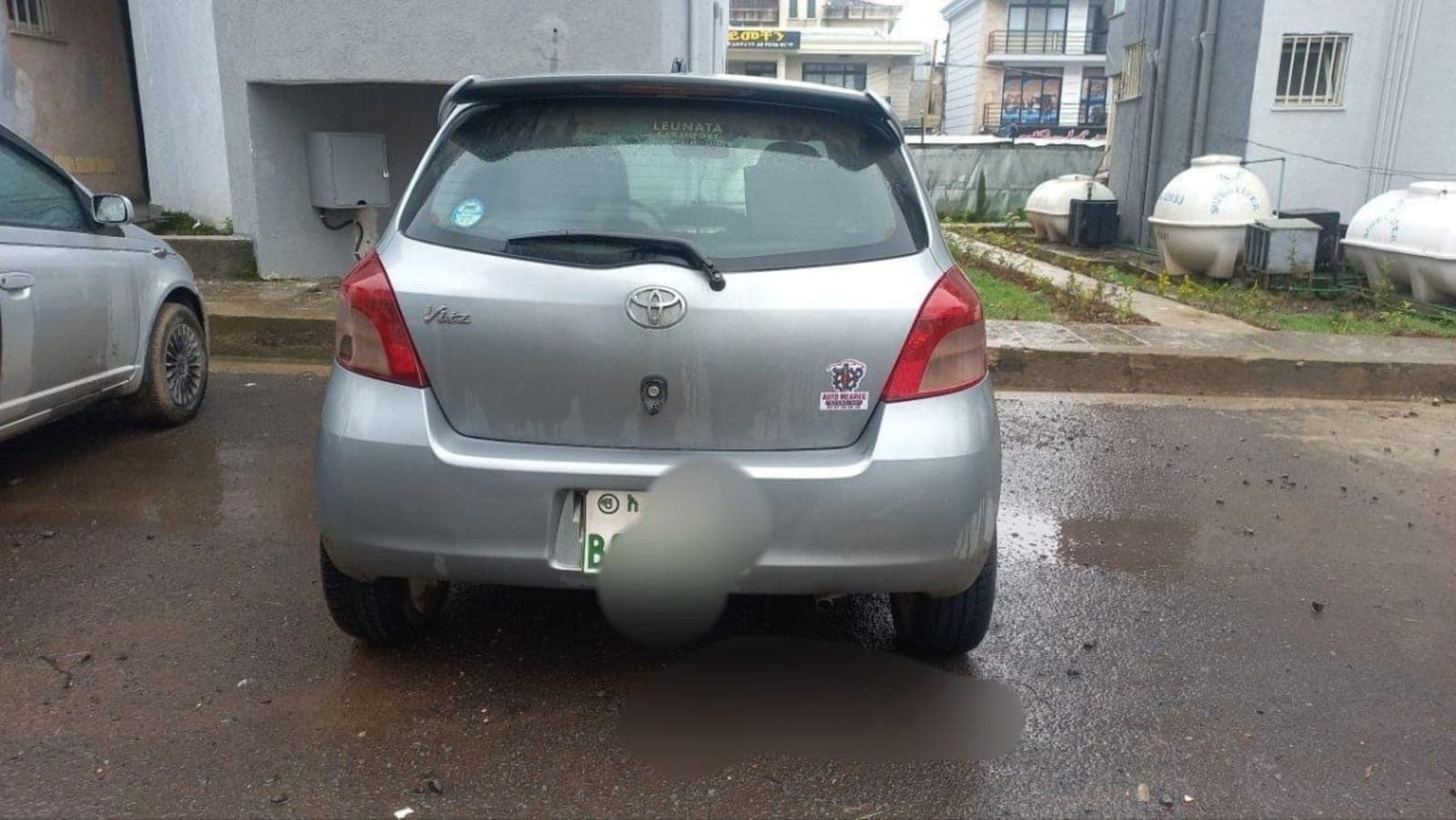 2007 Toyota Yaris Compact — photo 3