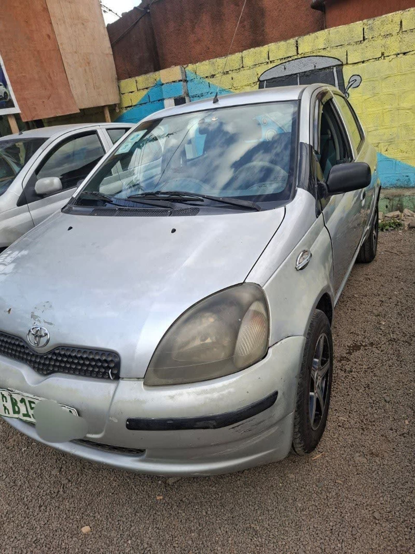 2000 Toyota Vitz Yaris โ photo 1