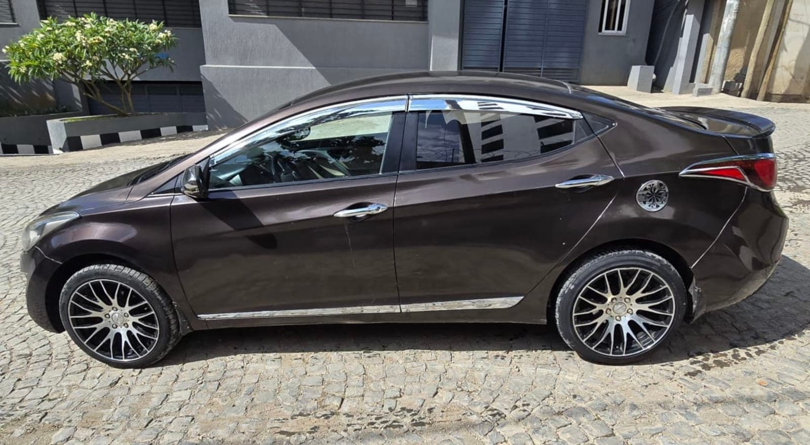 2014 Hyundai Elantra — photo 6