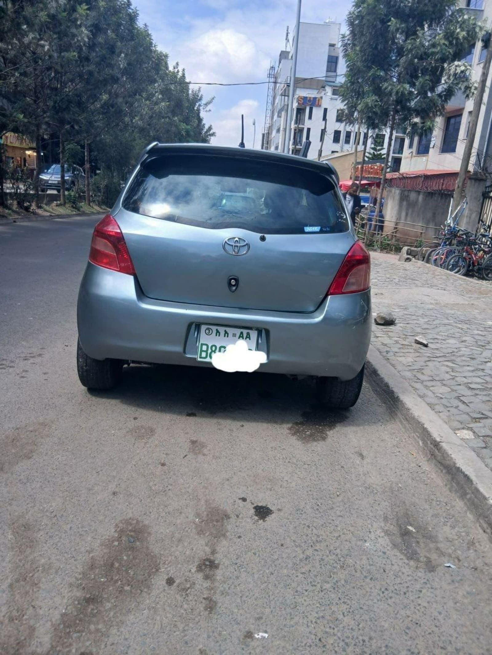 2006 Toyota Yaris compact — photo 3