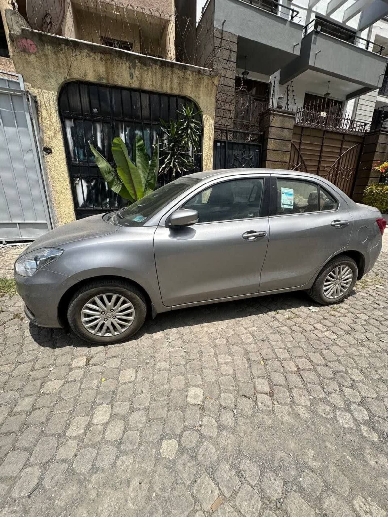 2022 Suzuki Dzire — photo 5