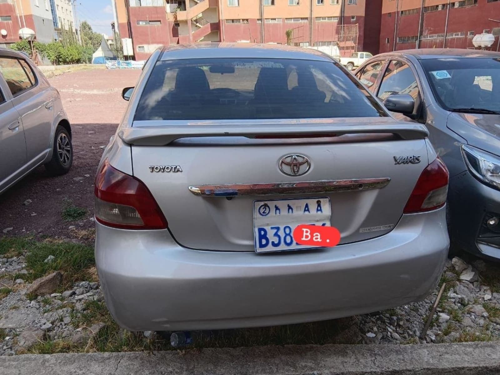 2010 Toyota Yaris Belta — photo 4