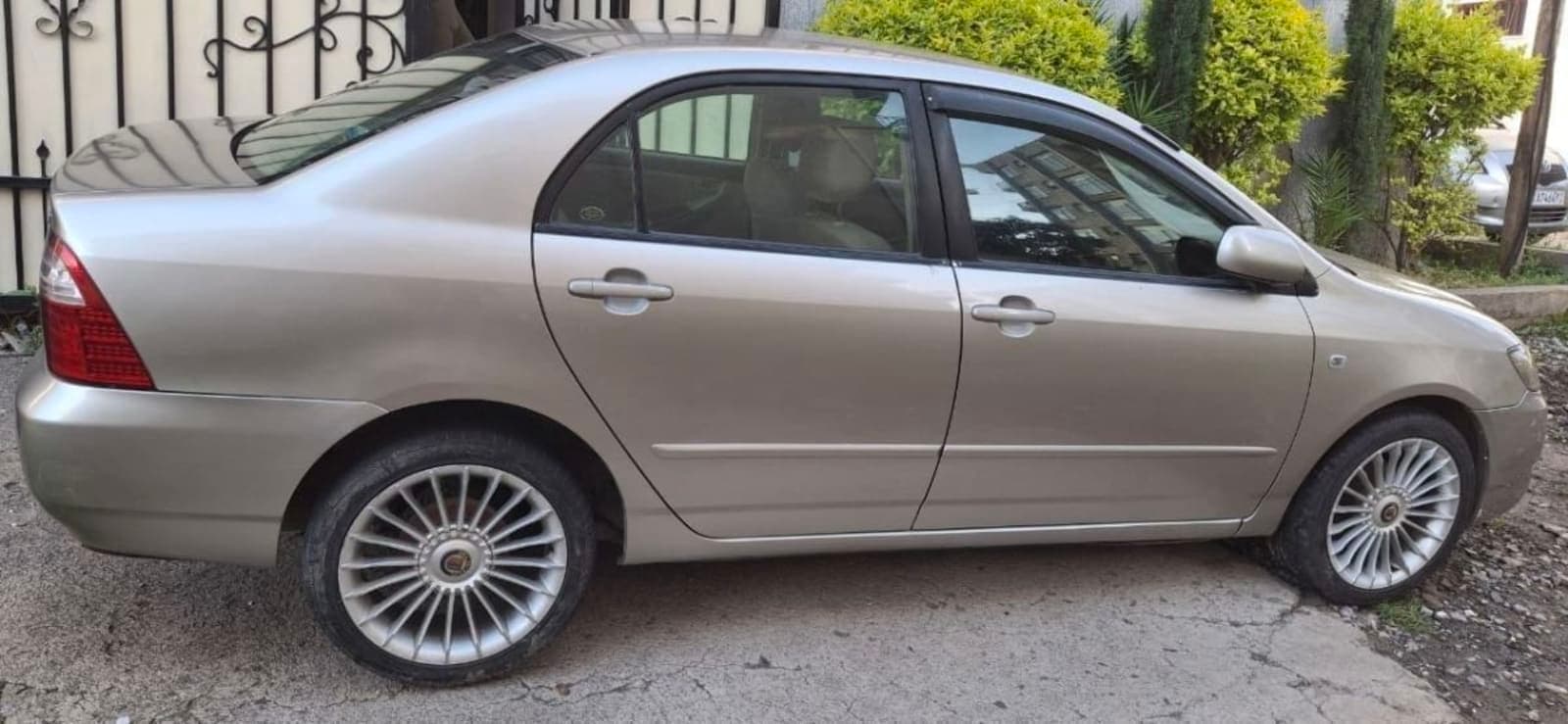 2007 Toyota Corolla — photo 2