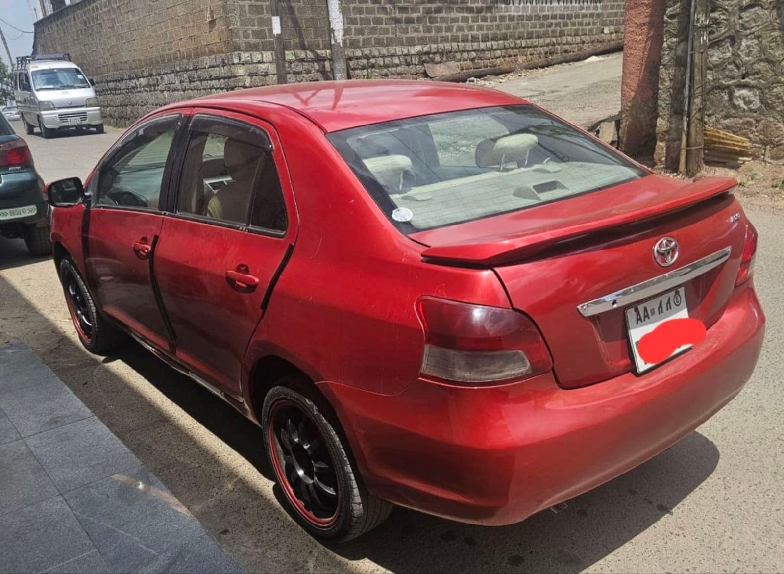 2010 Toyota Yaris Belta — photo 6