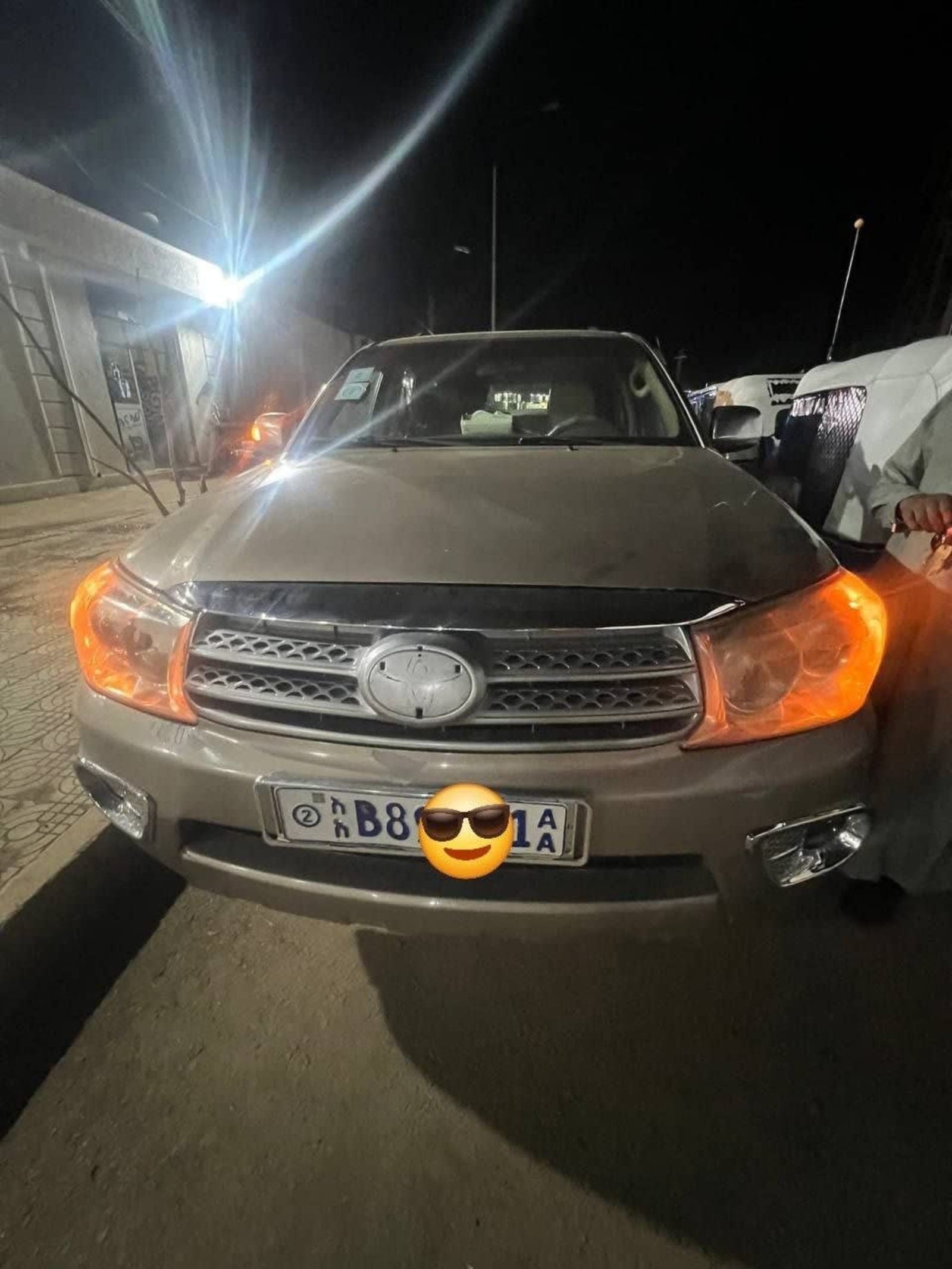 2010 Toyota Fortuner โ photo 1