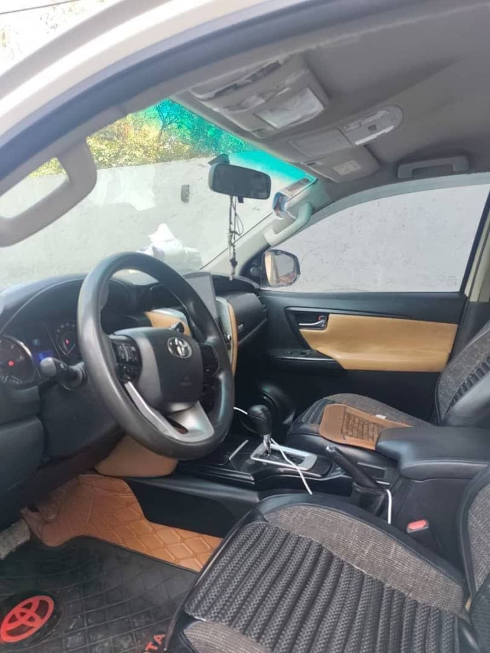 2018 Toyota Fortuner GX — photo 2