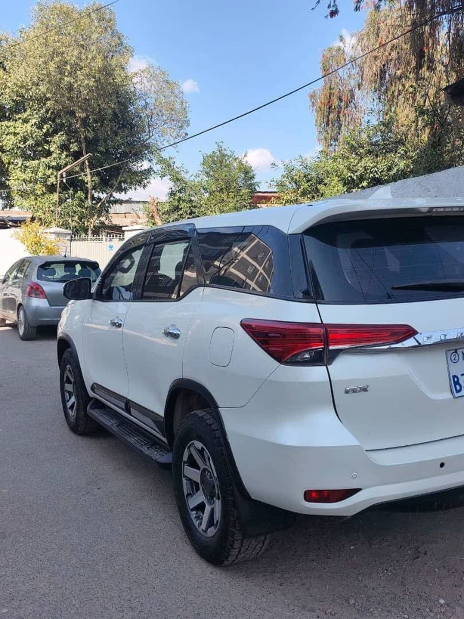 2018 Toyota Fortuner GX — photo 3