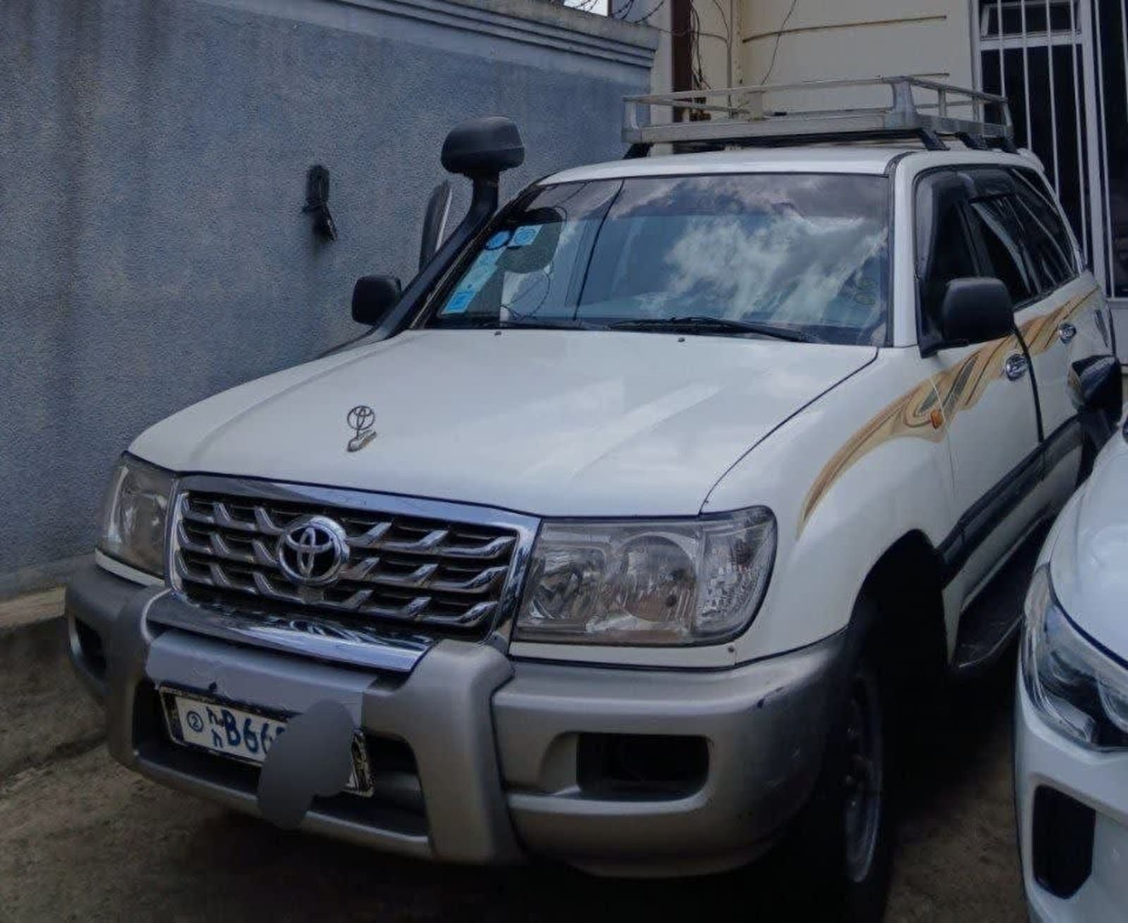 2007 TOYOTA LAND CRUISER 105