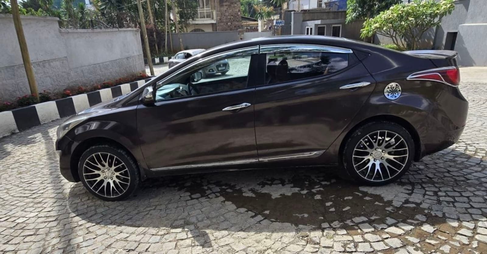 2014 Hyundai Elantra — photo 8
