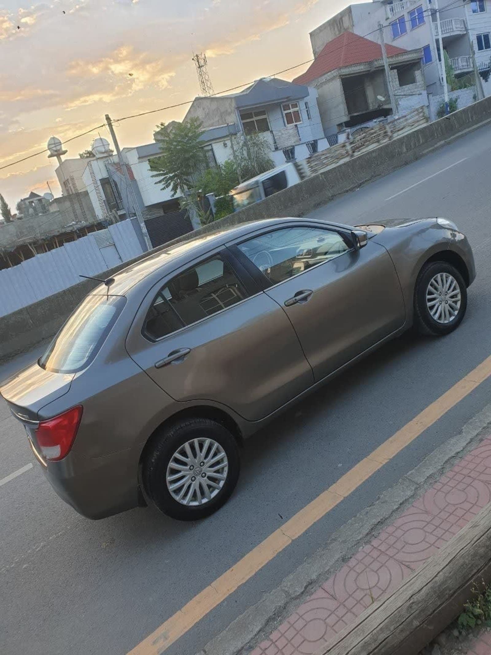 2022 Suzuki Dzire — photo 3