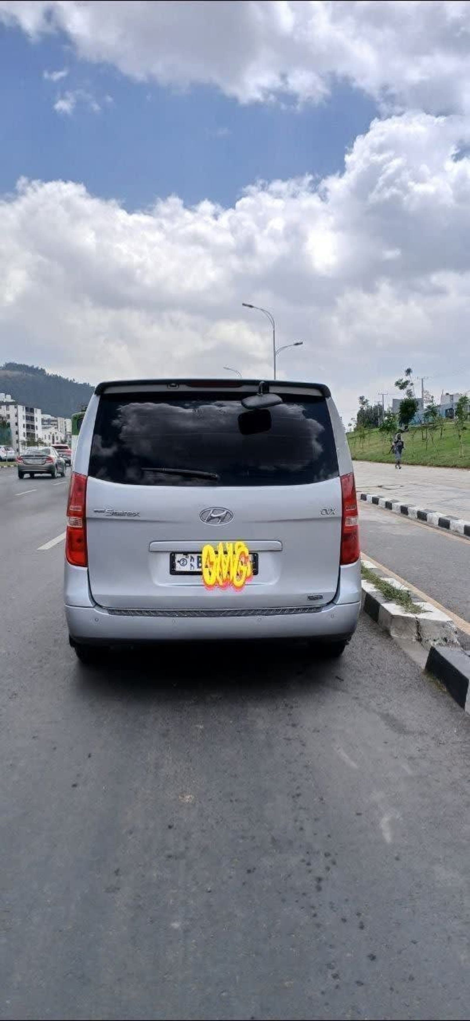 2015 Hyundai Grand Starex — photo 2