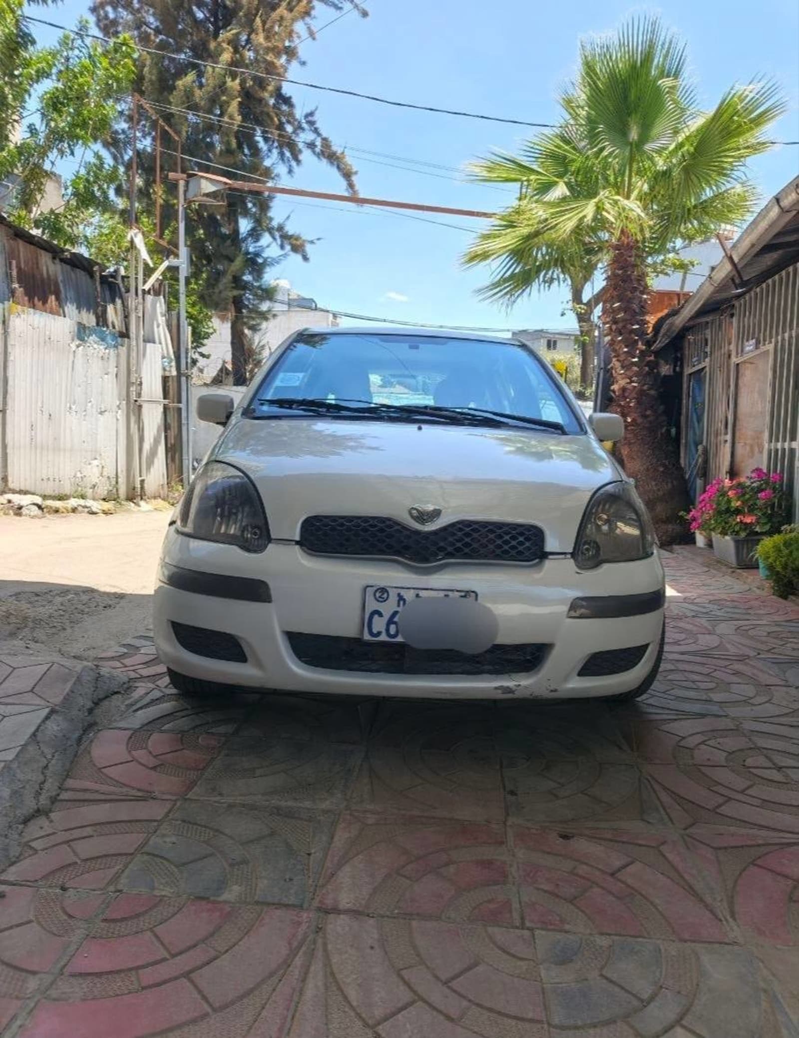 2003 Toyota Vitz — photo 6
