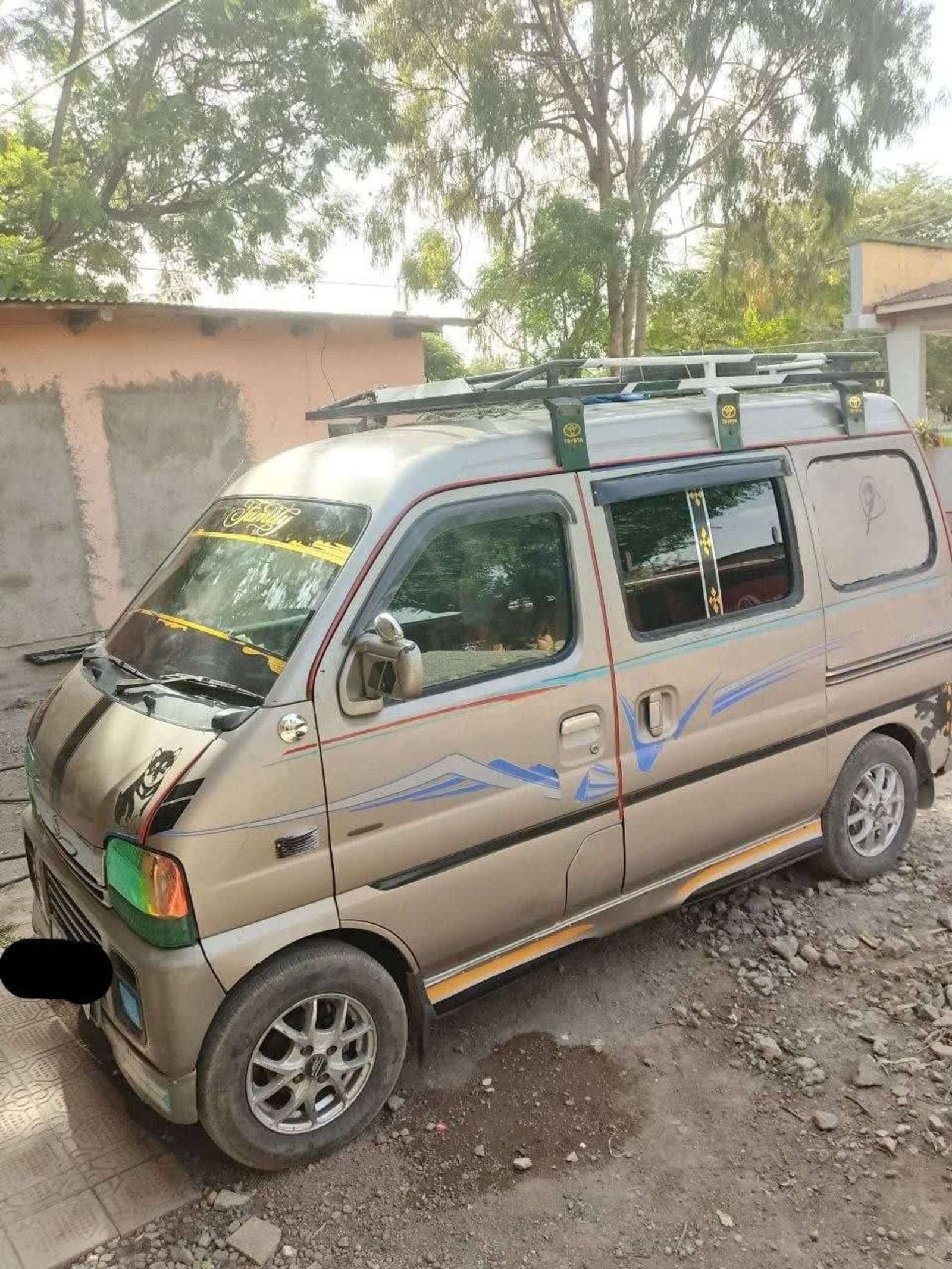 2005 Suzuki Every