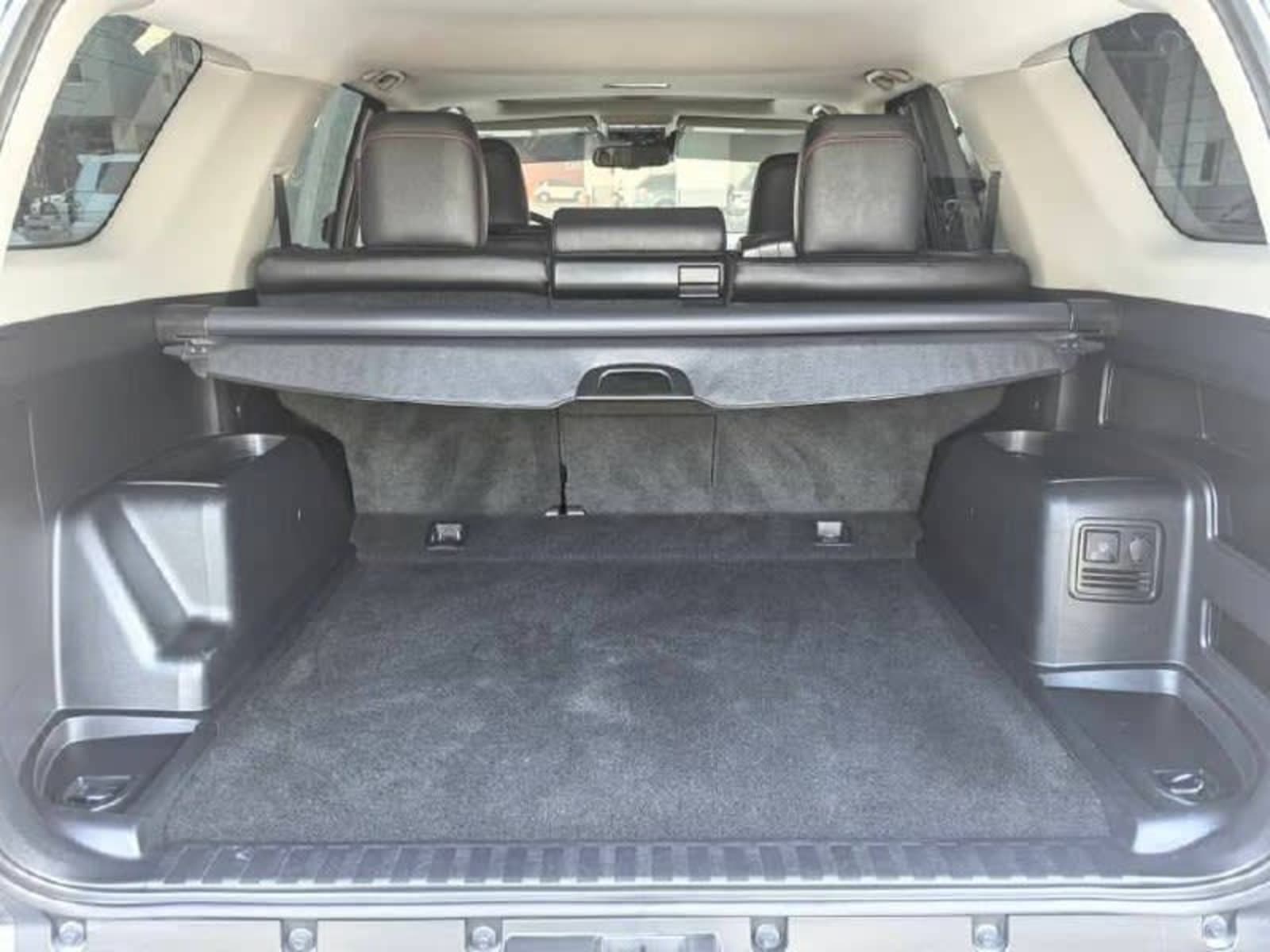 2024 Toyota 4Runner TRD Off-Road — photo 2