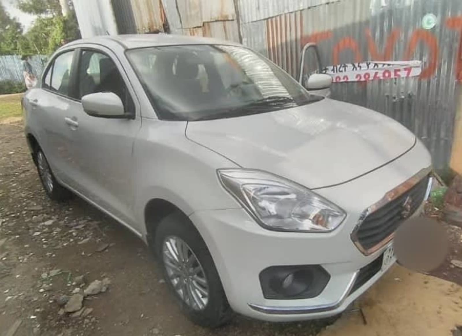 2020 Suzuki Dzire — photo 1
