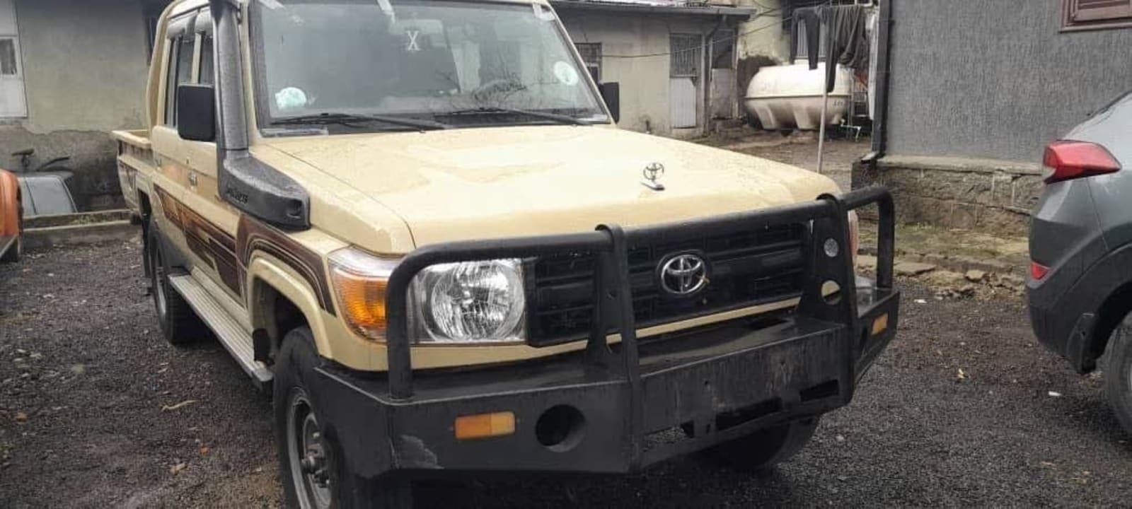 2021 Toyota Landcruiser double — photo 4