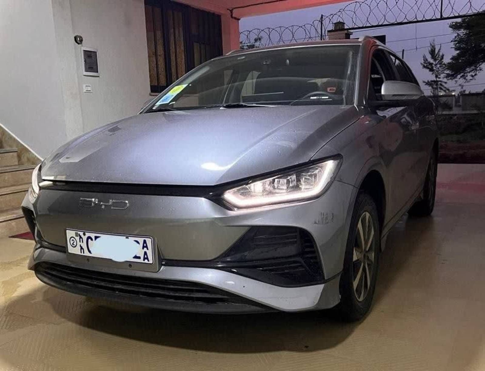 2025 BYD e2 — photo 4