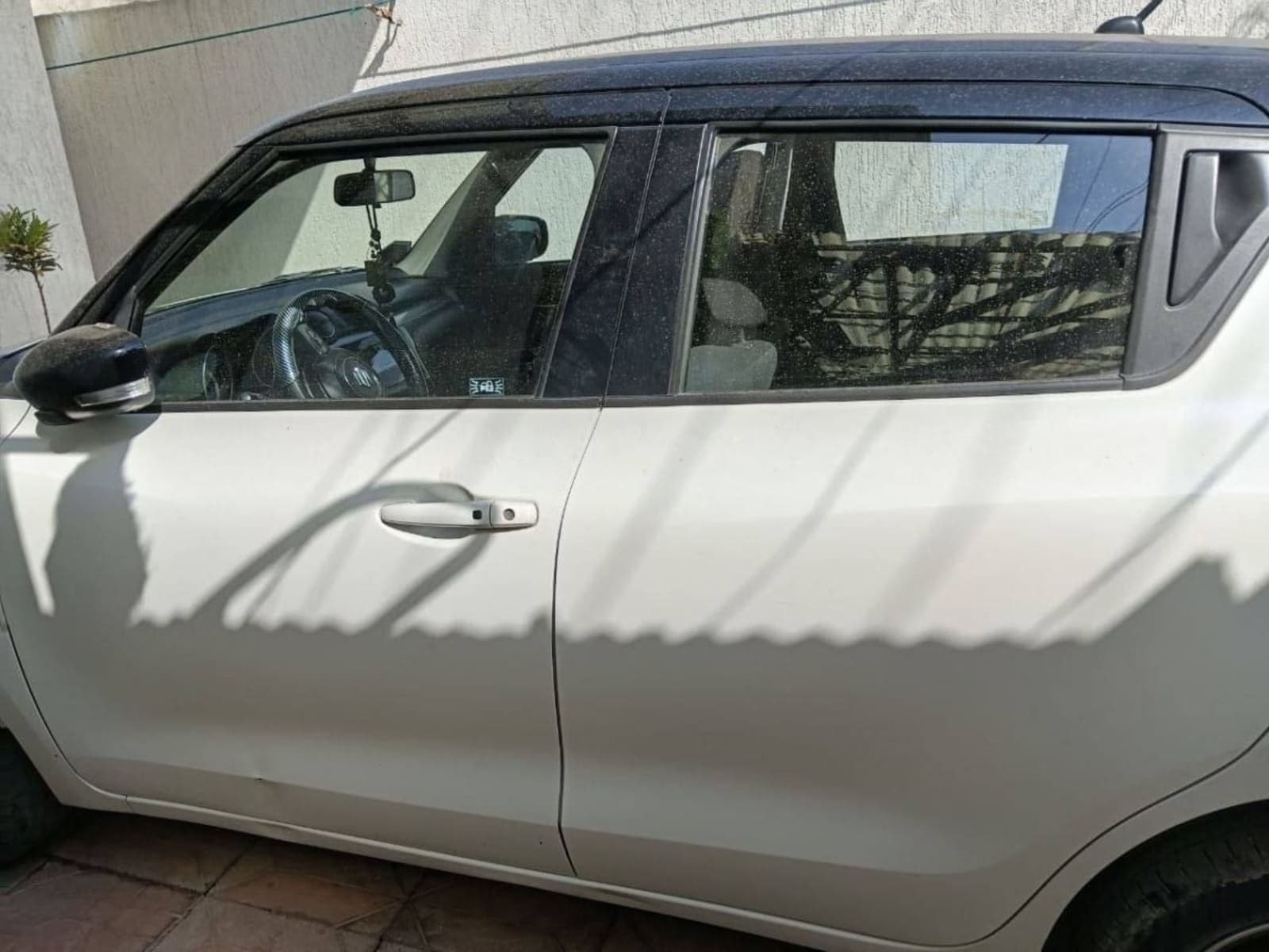 2022 Suzuki Swift — photo 2