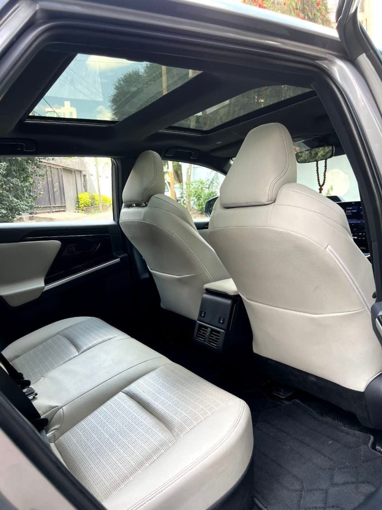 2024 Toyota BZ4X 2WD ULTRA — photo 1