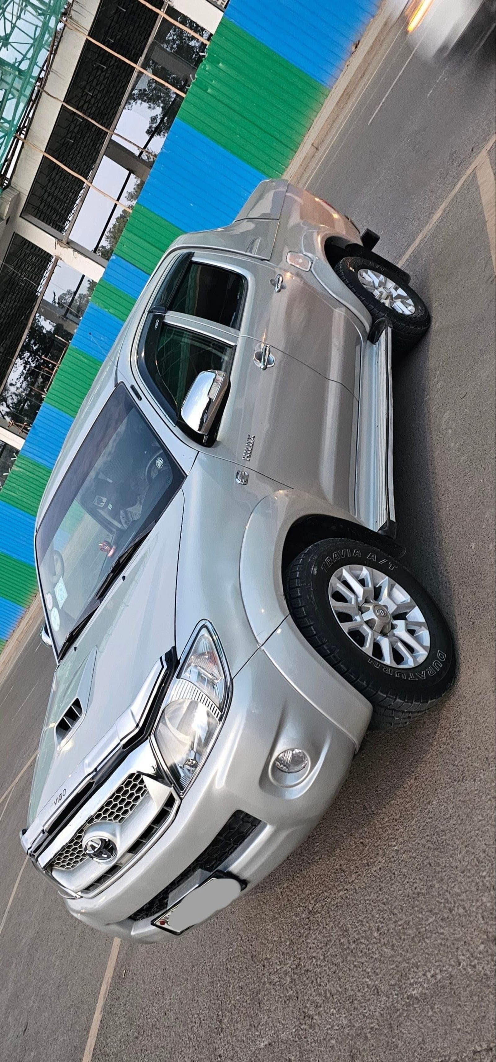 2011 Toyota Hilux Double Cab — photo 7
