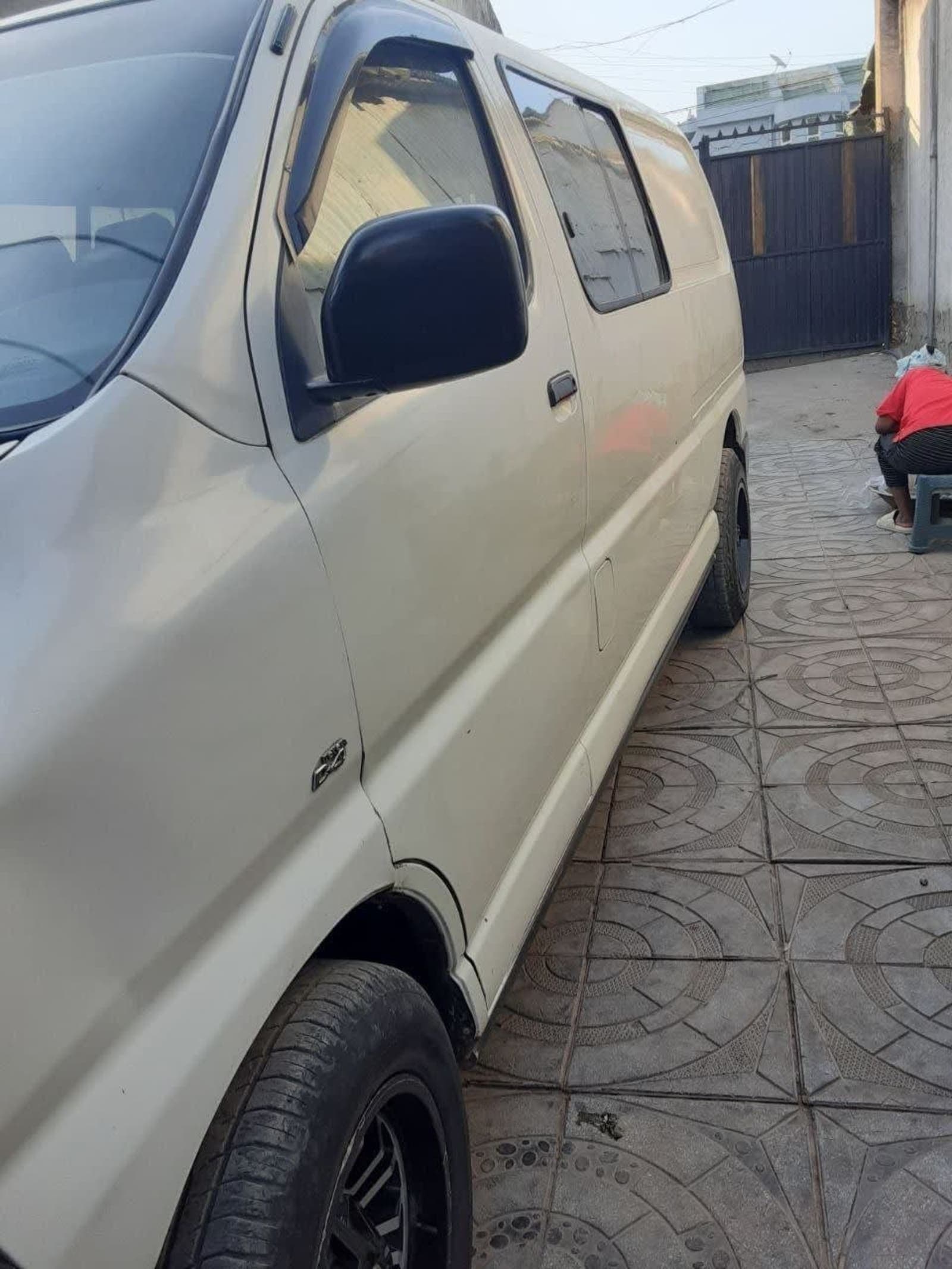 2007 Toyota Dolfin shark D4-D — photo 3