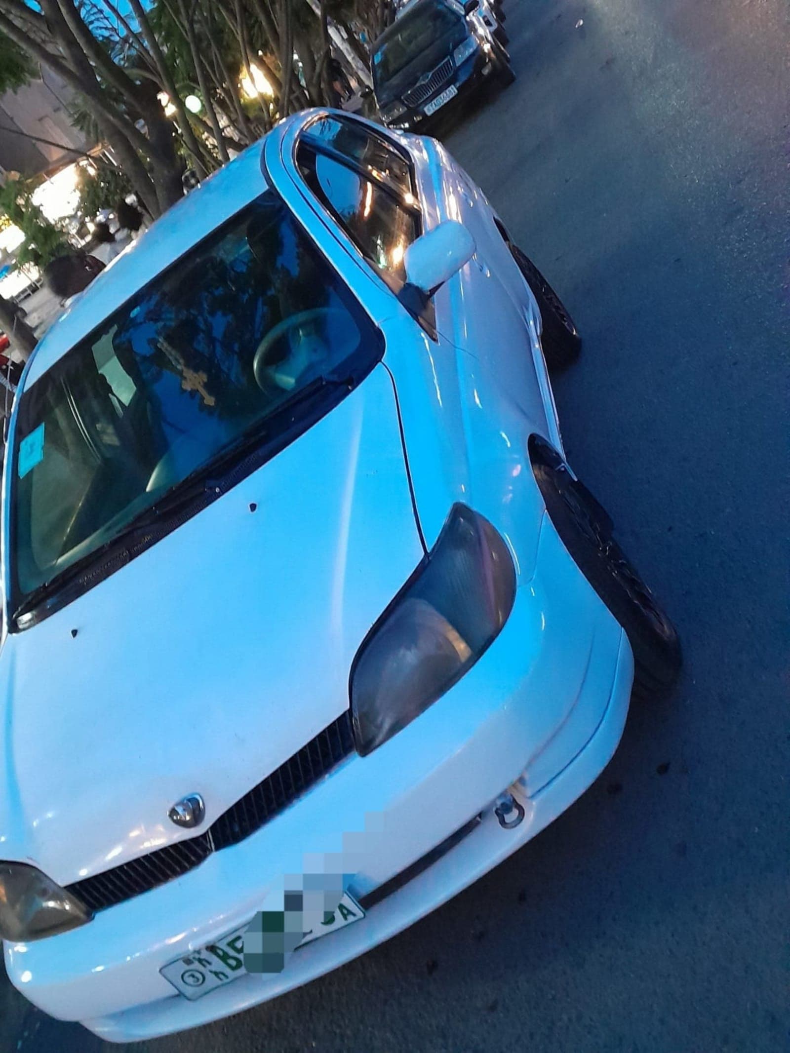 2001 Toyota Platz — photo 5