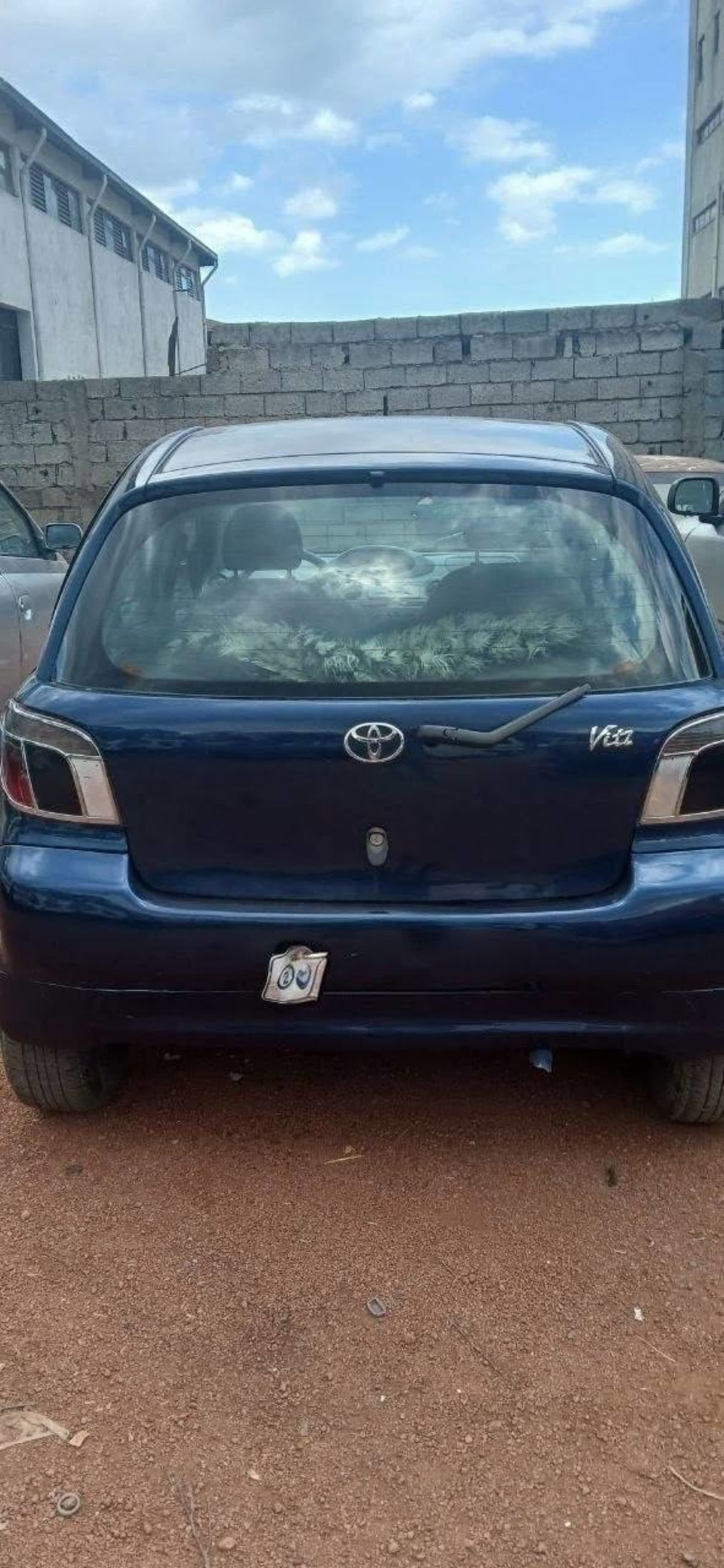 2000 Toyota Vitz — photo 6