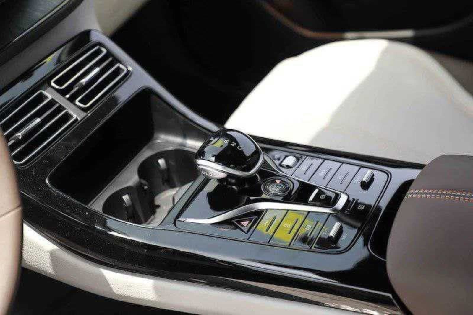2025 BYD QIN DMI — photo 2