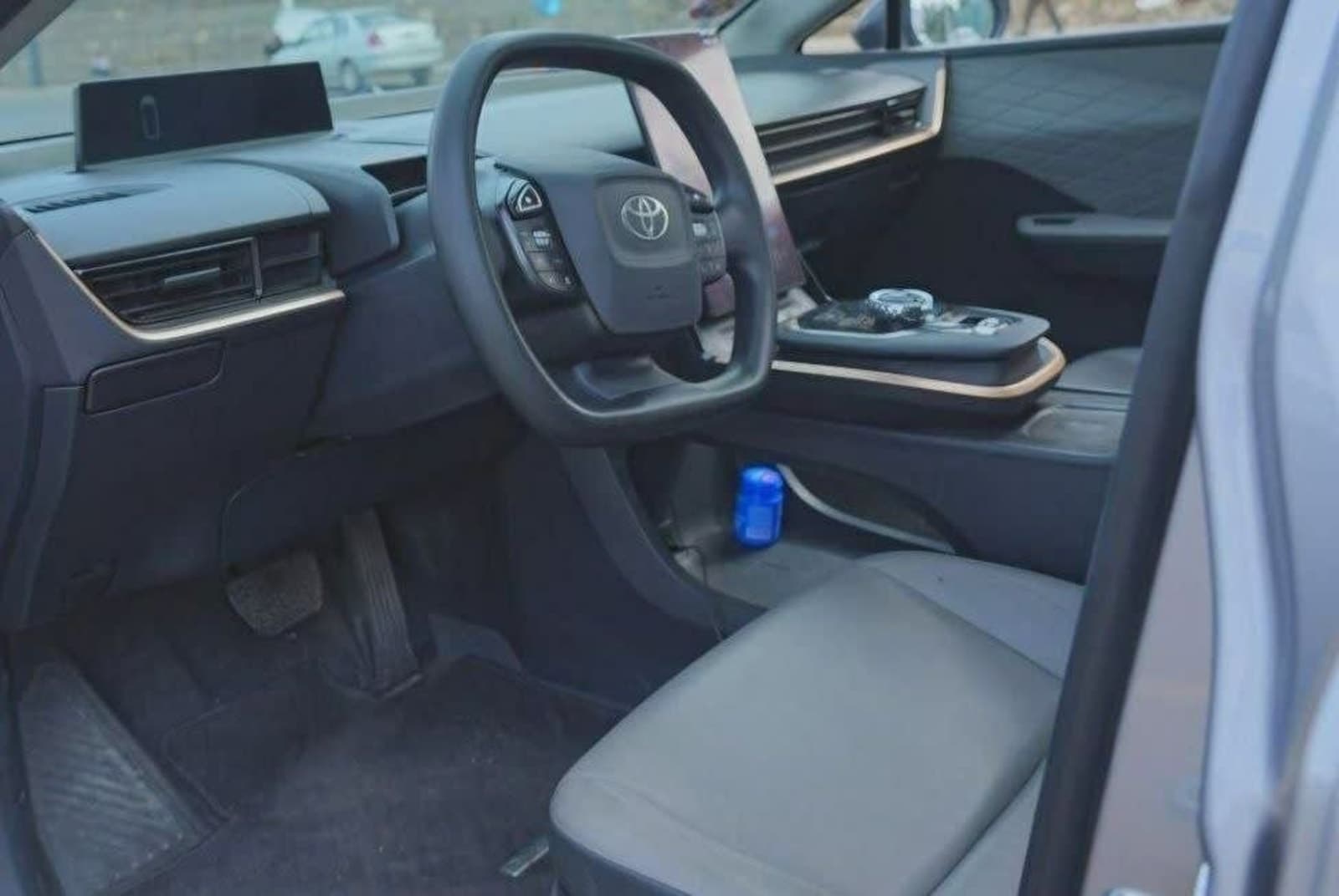 2024 Toyota BZ3 EV — photo 6