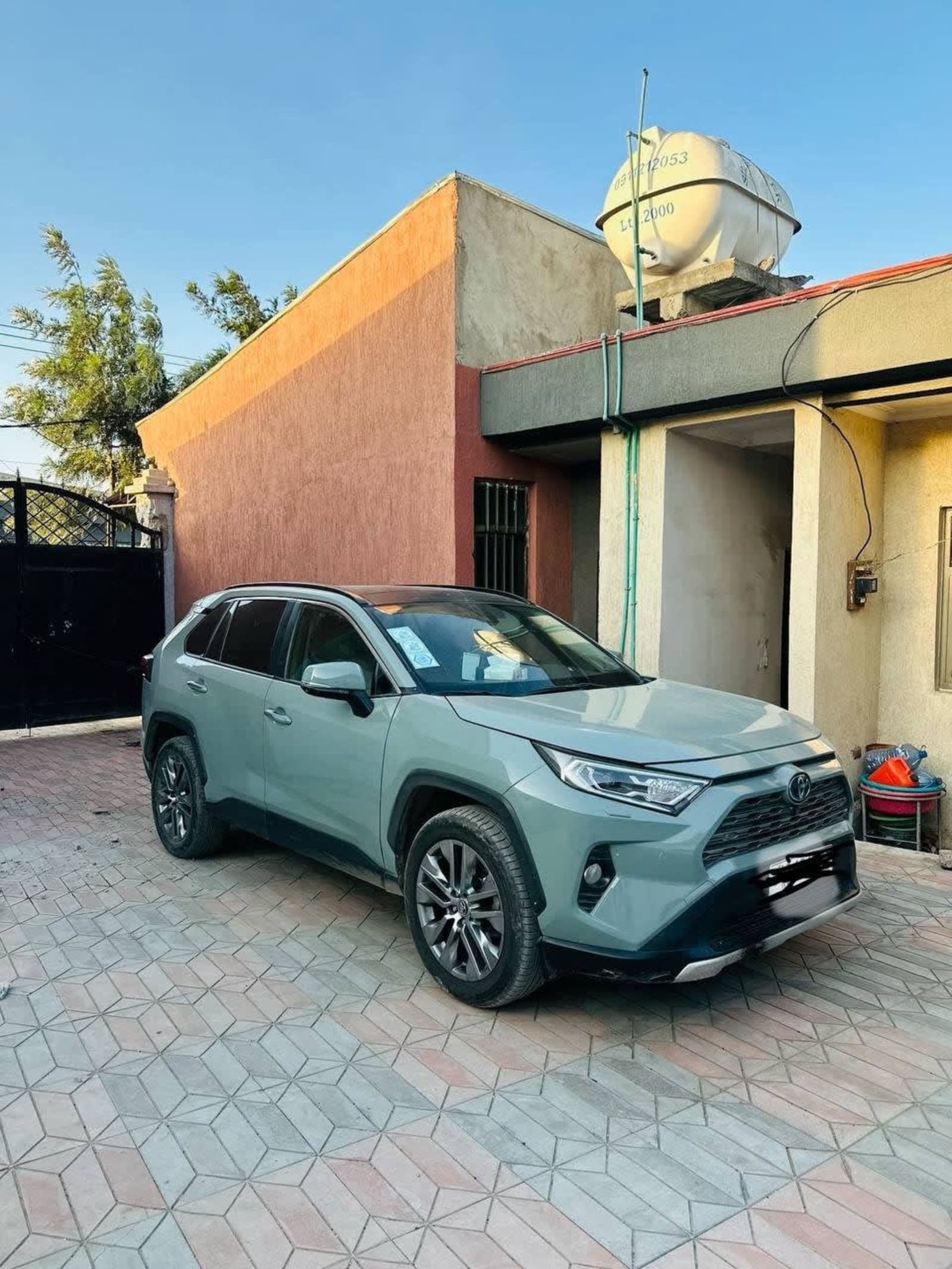 2020 Toyota Rav4 — photo 3
