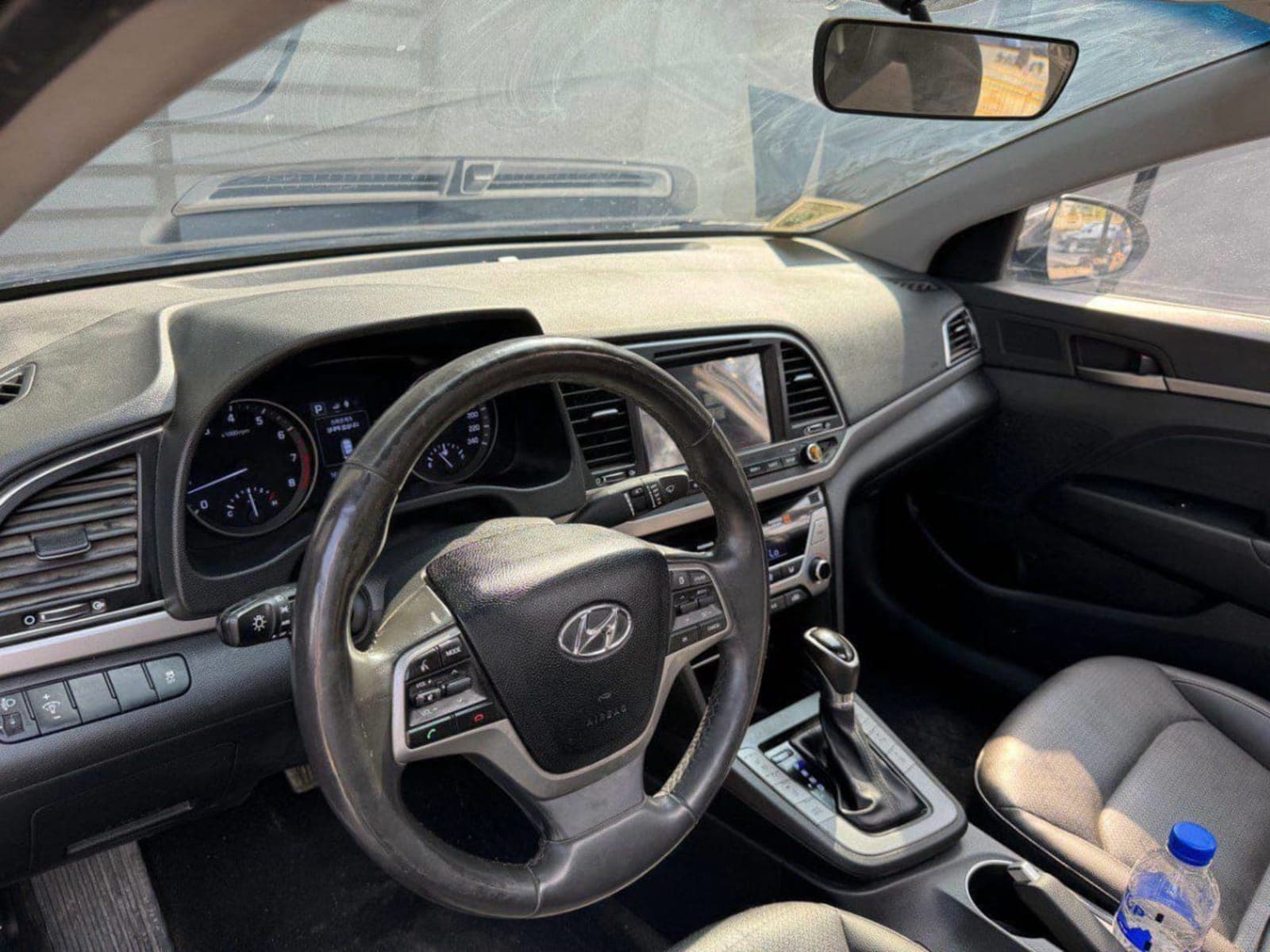 2017 Hyundai Avante — photo 3