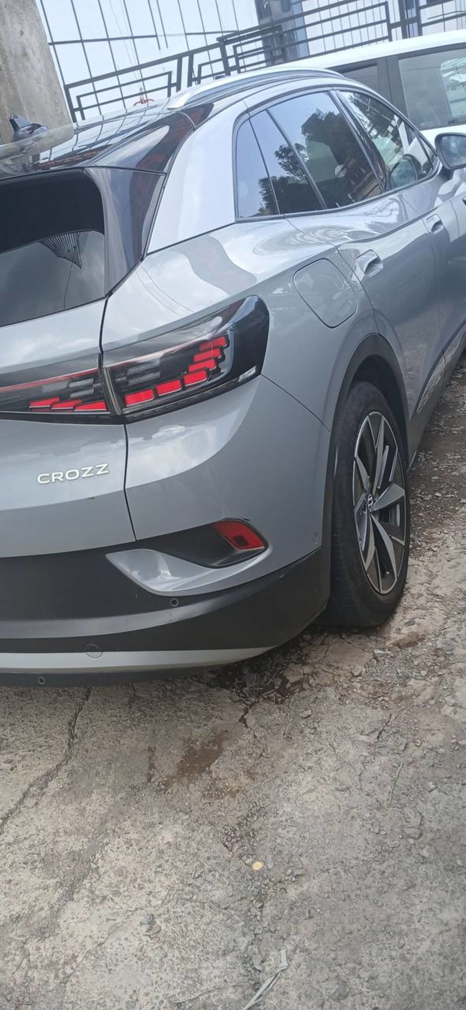 2023 VOLKSWAGEN ID.4 Crozz Pro EV — photo 1