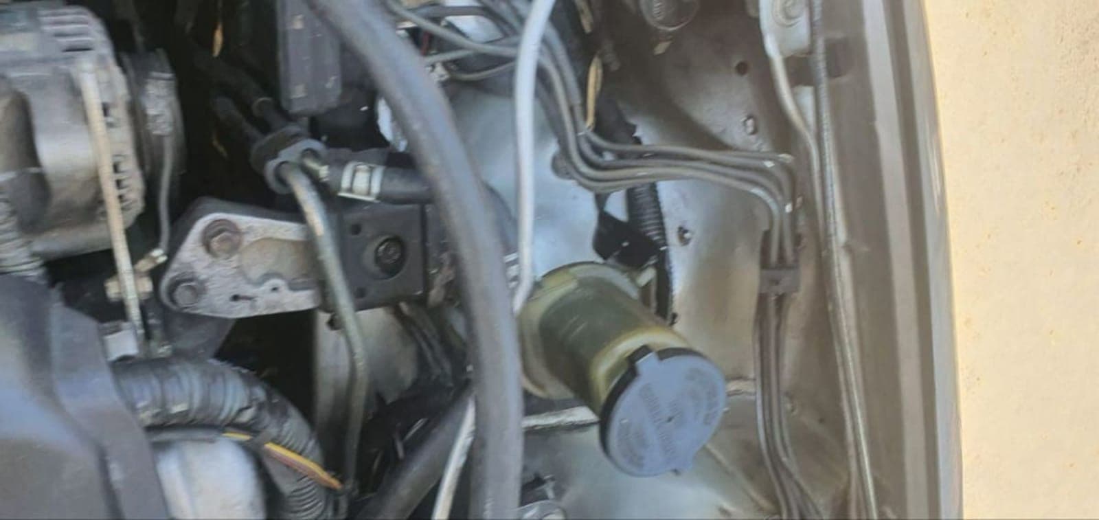 2005 Toyota Corolla — photo 2