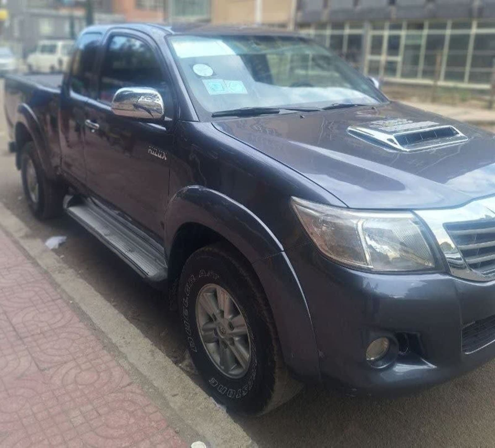 2012 Toyota Hilux — photo 2