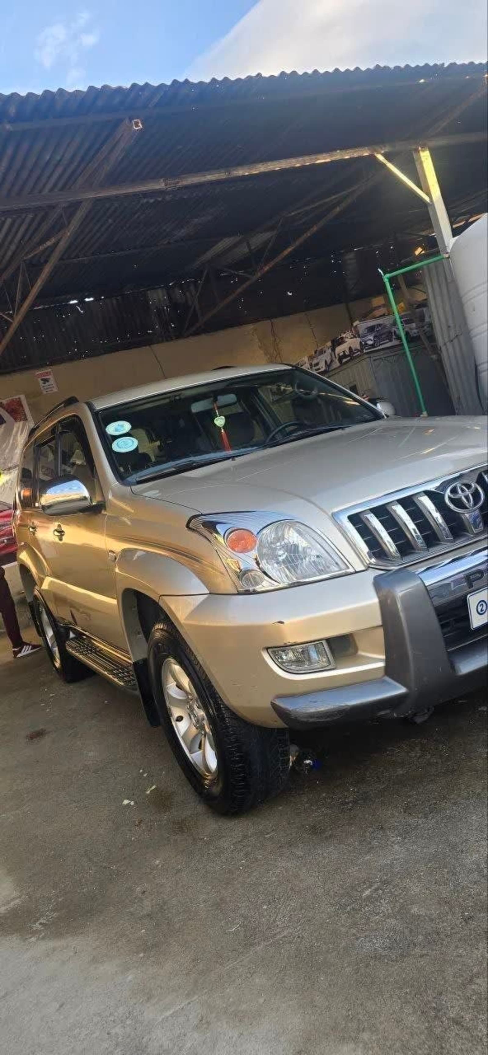 2008 Toyota Land-cruiser Prado — photo 3