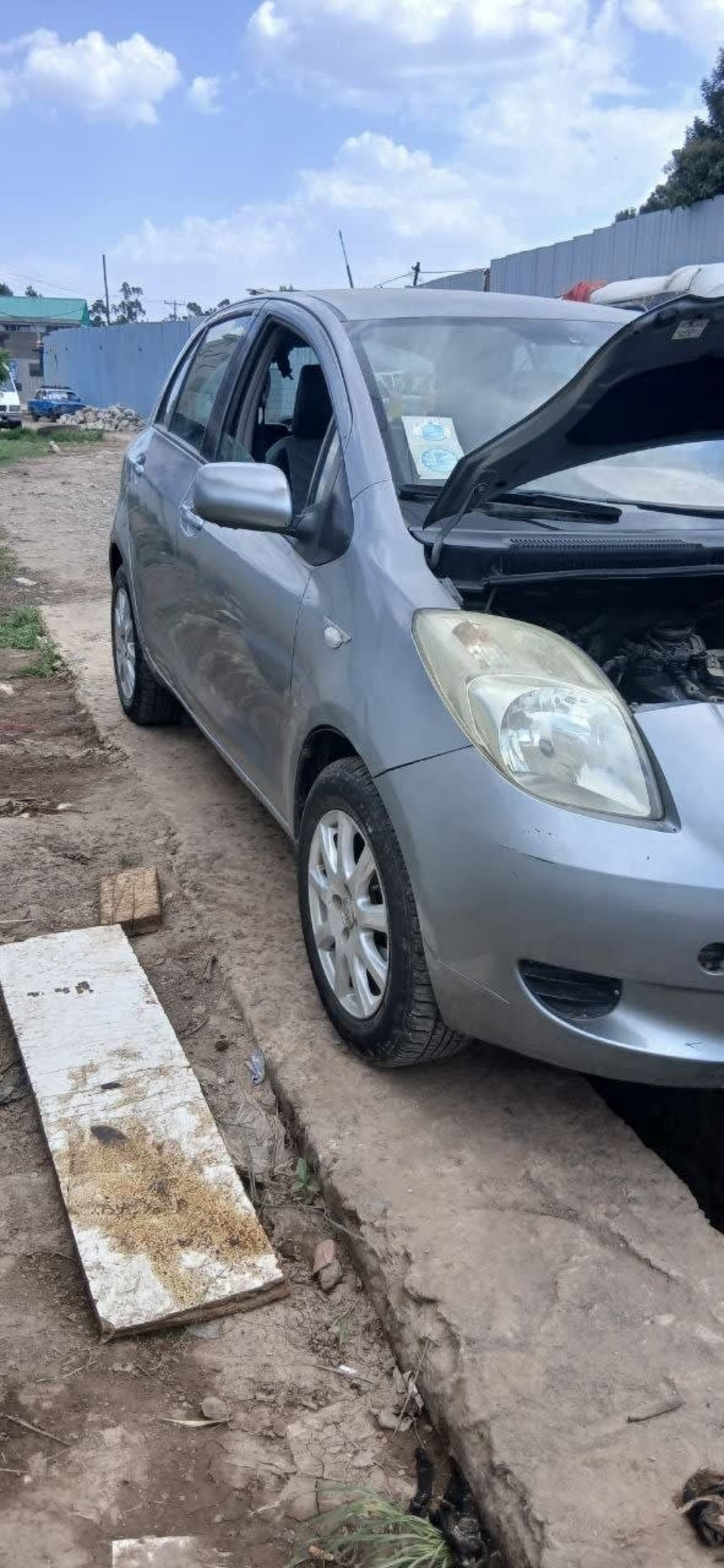 2006 Toyota Yaris compakt — photo 2