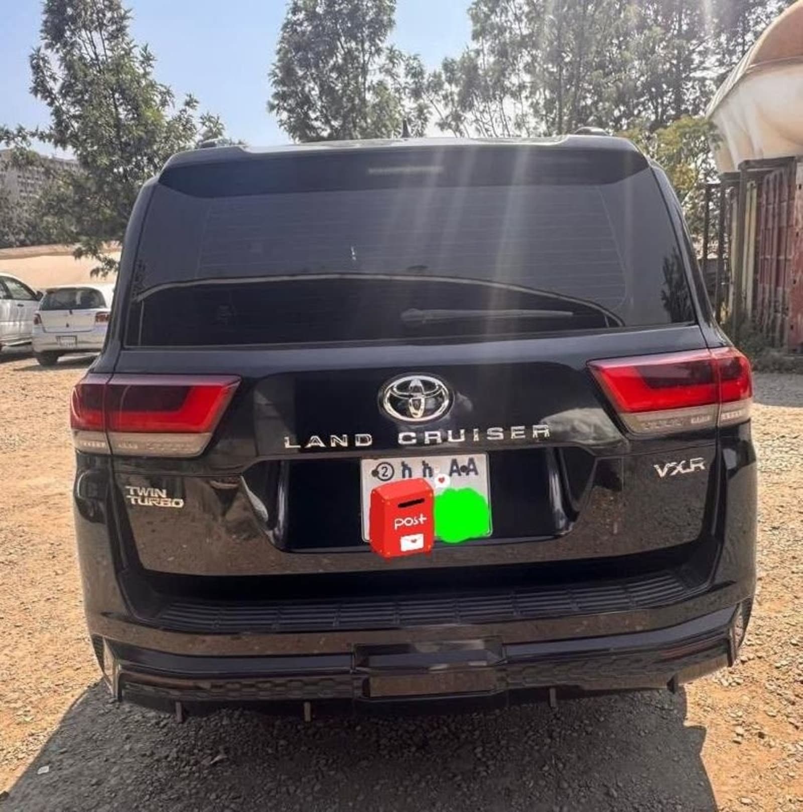 2023 Toyota Land Cruiser VXR — photo 7