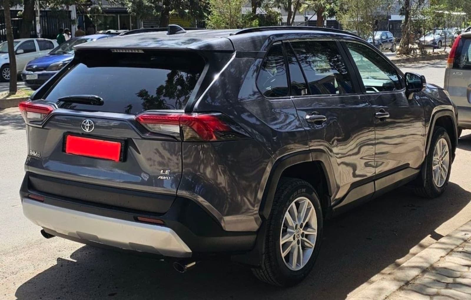 2020 Toyota Rav4 — photo 5