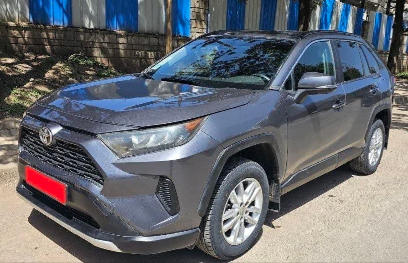 2020 Toyota Rav4 — photo 6