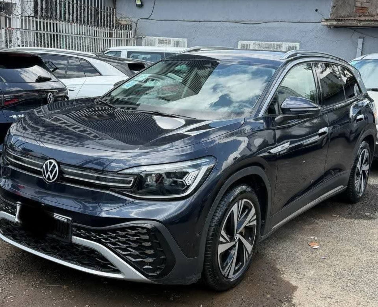 2022 Volkswagen ID.6 Crozz Pro — photo 7