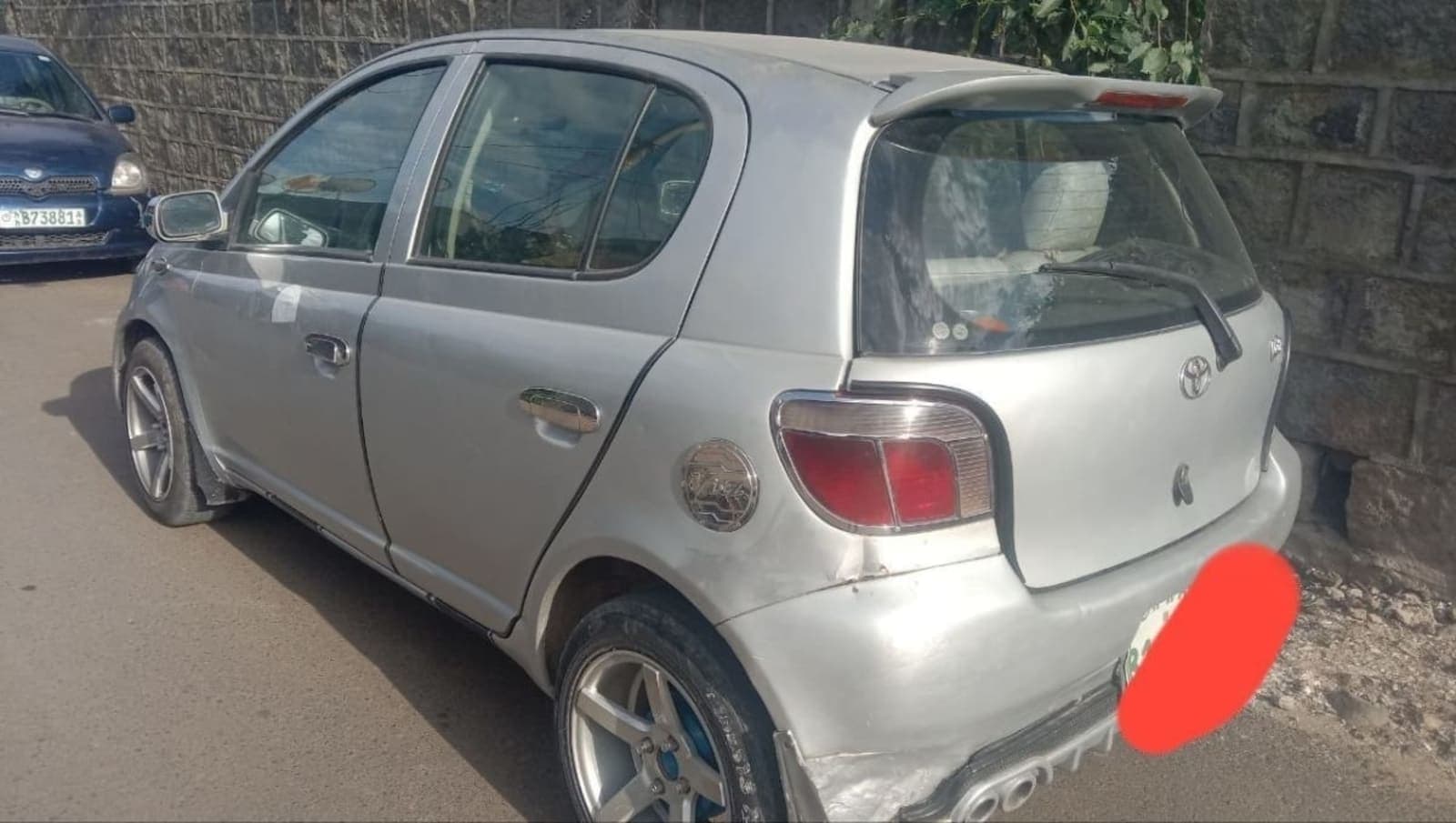 2001 Toyota Vitz — photo 3