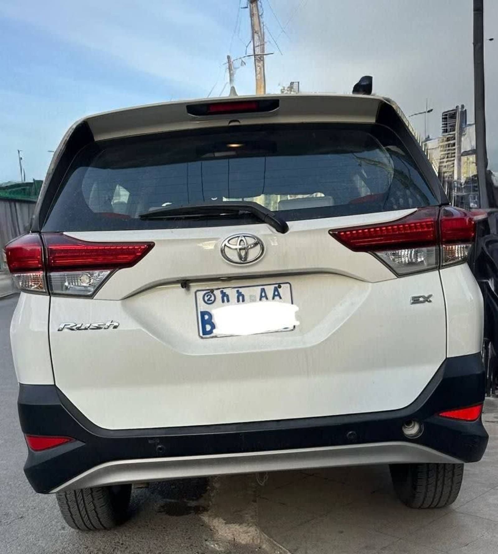 2021 Toyota Rush EX Type — photo 3