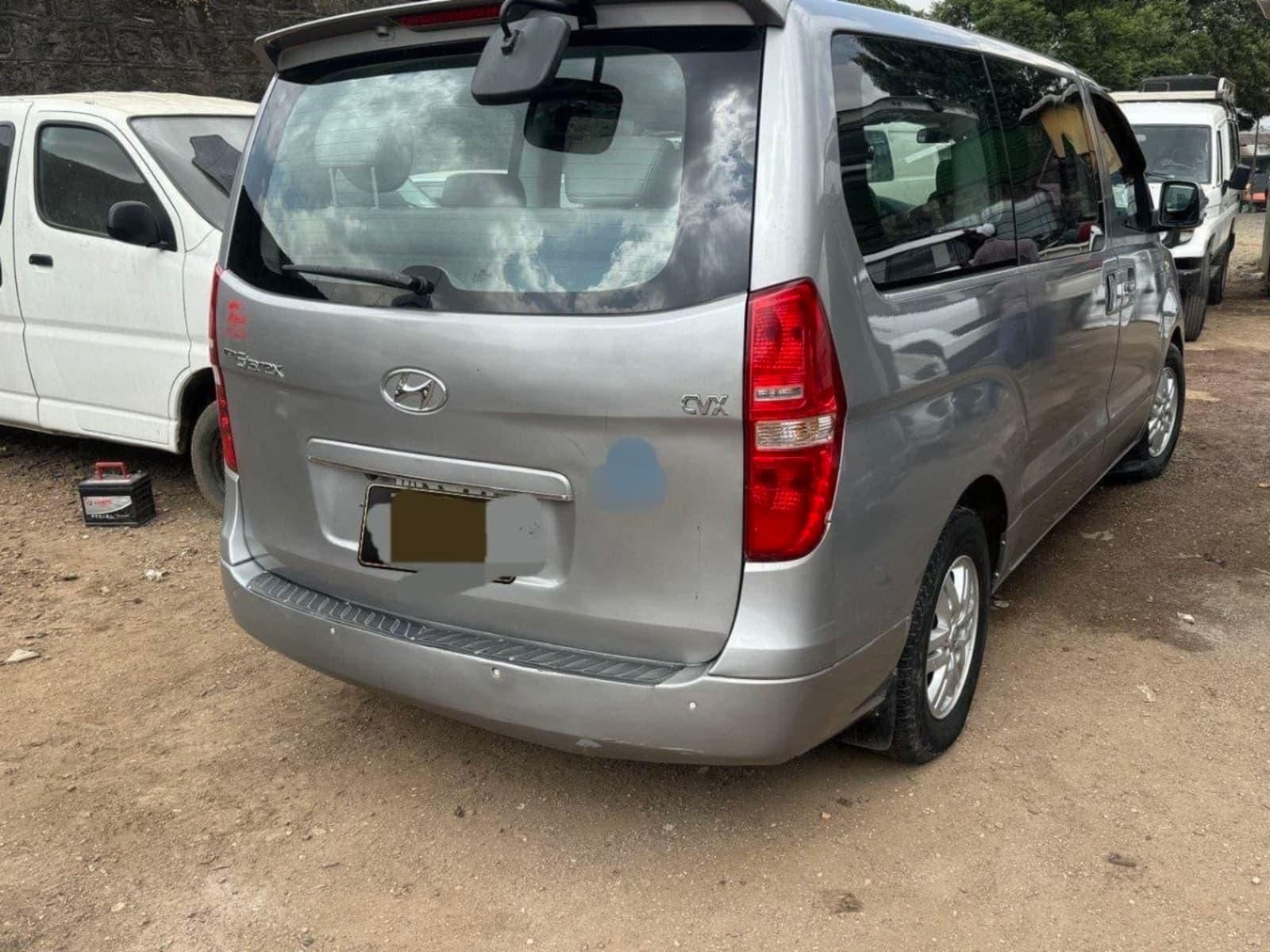 2016 Hyundai Grand Starex